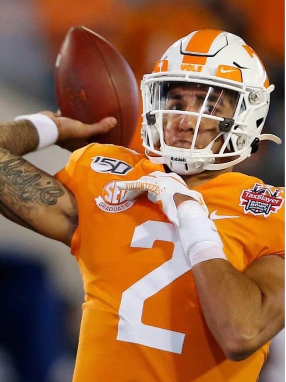 University of Tennessee Volunteers Football Jersey #2 Mens Med NCAA VOLS Rocky